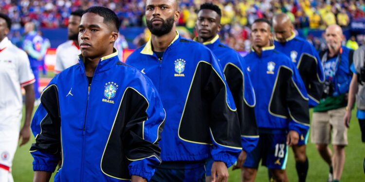 Brasil encara cenário decisivo na Copa do Mundo e pode avançar mesmo com derrota mínima
