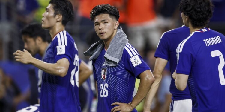 Kento Shiogai provoca Neymar antes do duelo entre Brasil e Japão na Copa do Mundo
