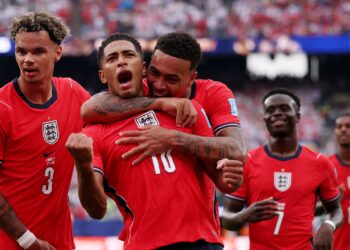 Bellingham e Harry Kane marcaram os gols da vitória inglesa
