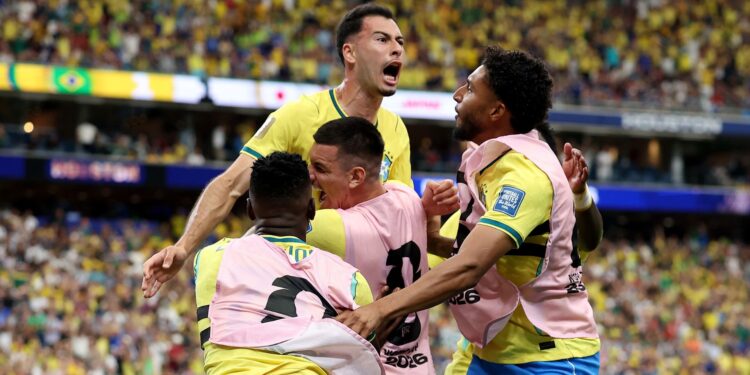 Brasil comemora a virada sobre o Japão, resultado que repercutiu na imprensa internacional