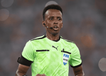 O &aacute;rbitro Omar Abdulkadir Artan, se manifestou pela primeira vez ap&oacute;s ser impedido de entrar nos EUA para trabalhar na Copa do Mundo de 2026.