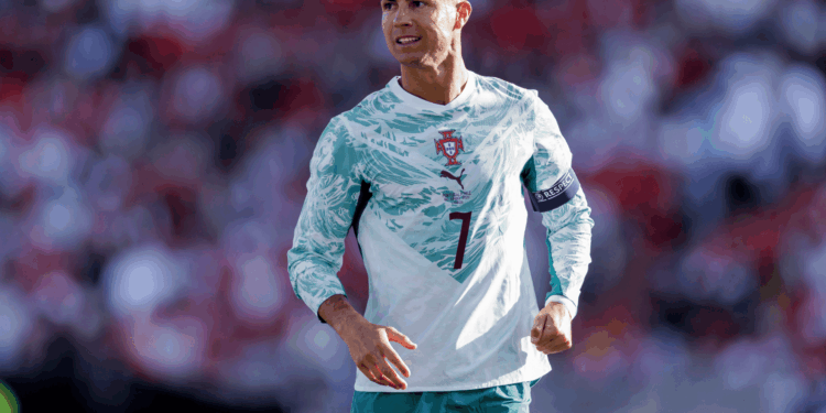Cristiano Ronaldo recebe elogio de Martínez antes da Copa: "Parece um jovem"