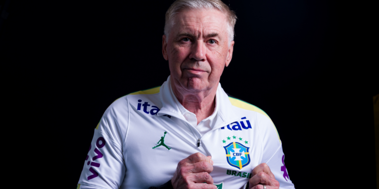 Ancelotti esboça time do Brasil e indica dupla do Flamengo na estreia da Copa