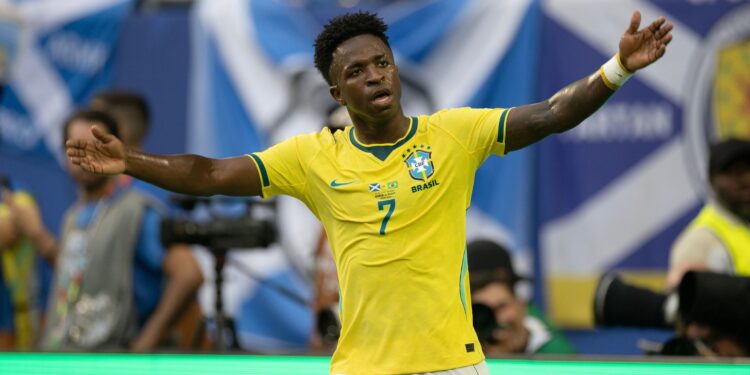 A CBF oficializou um protesto à Fifa contra a arbitragem da partida contra a Escócia, após o gol de Vini Jr ser anulado com auxílio do VAR.