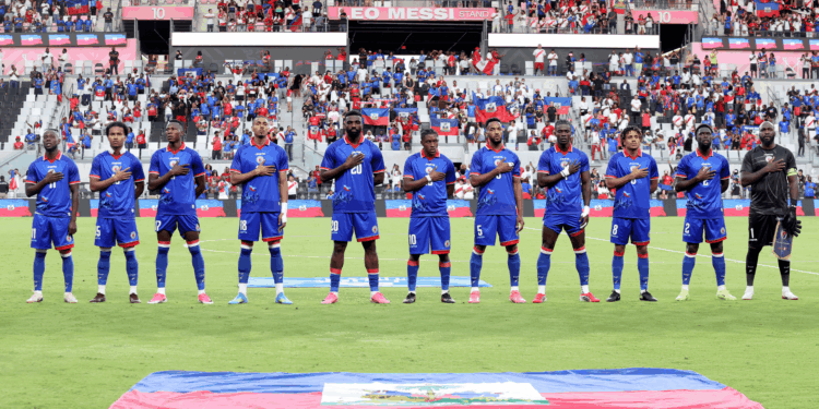Haiti confirma mudança em uniforme após pedido da Fifa e retira imagem histórica