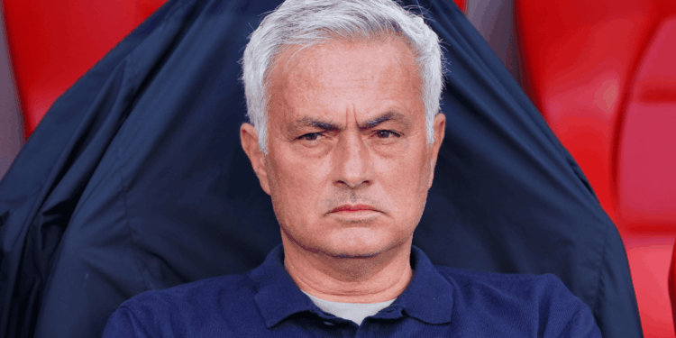 Real Madrid confirma retorno de Mourinho para novo ciclo