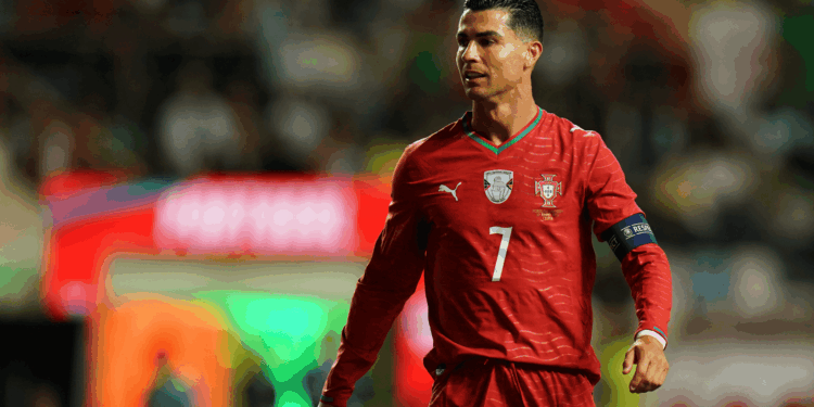Cristiano Ronaldo rebate críticas sobre condição física antes da Copa: "Não tem visto os jogos?"