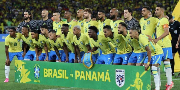 Seleção Brasileira embarca para os Estados Unidos e inicia a preparação final para a Copa do Mundo