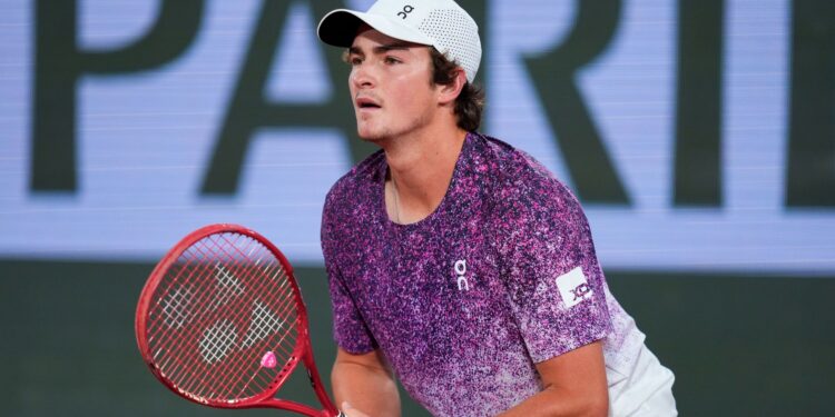 João Fonseca sobe no ranking após Roland Garros