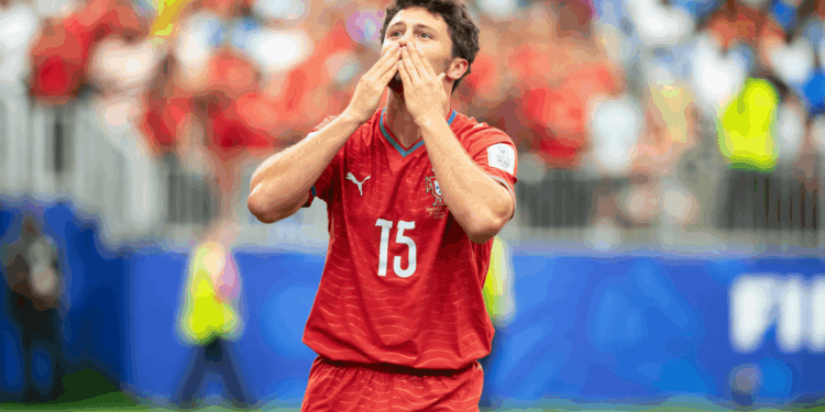 João Neves entrou para a história da Copa do Mundo 2026 ao marcar o primeiro gol de Portugal no torneio contra a RD Congo.