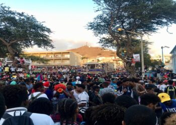 Cabo Verde e Brasil: cidade mineira, carnaval “Brazilim” e uma irmandade antes da Copa
