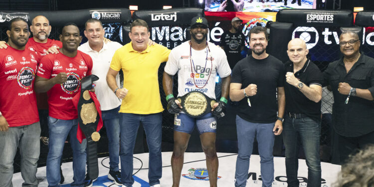 André Monstro foi o destaque do Jungle Fight 152 em Macaé-RJ - Foto: Rafael Oliveira