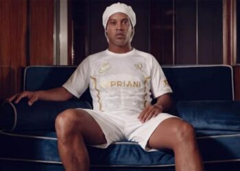 Entenda o planejamento de Ronaldinho Ga&uacute;cho para retorno ao futebol profissional
