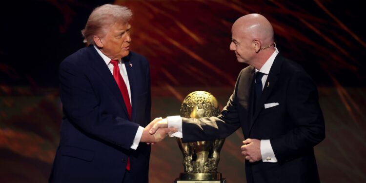 Polêmicas fora dos gramados seguem rondando a Copa do Mundo