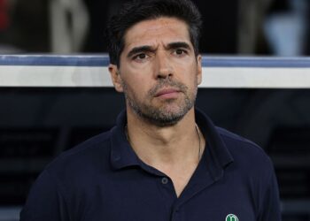 Abel Ferreira durante jogo do Palmeiras