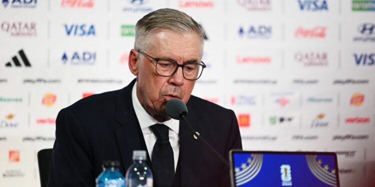Ancelotti estava bastante irritado na coletiva