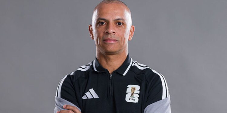 Wilton Pereira Sampaio em fotos oficiais da Copa do Mundo