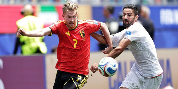 Lance do jogo entre Bélgica e Irã