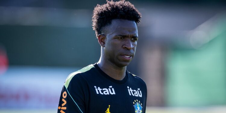 Vini Jr será titular pelo Brasil contra o Egito