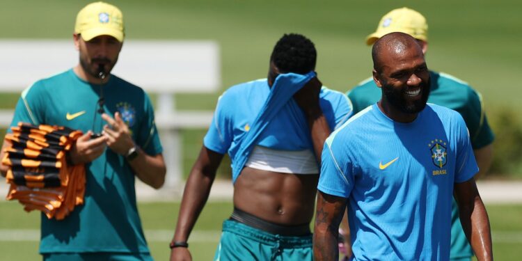 Igor Thiago pode pintar entre os titulares do Brasil