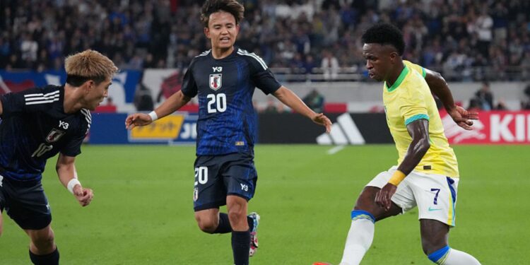 Lance do jogo entre Japão e Brasil, disputado ano passado