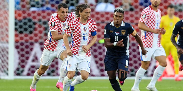 Lance do jogo entre Panamá e Croácia