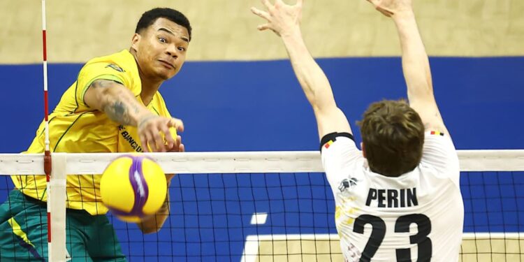 Lance do jogo entre Brasil e Bélgica
