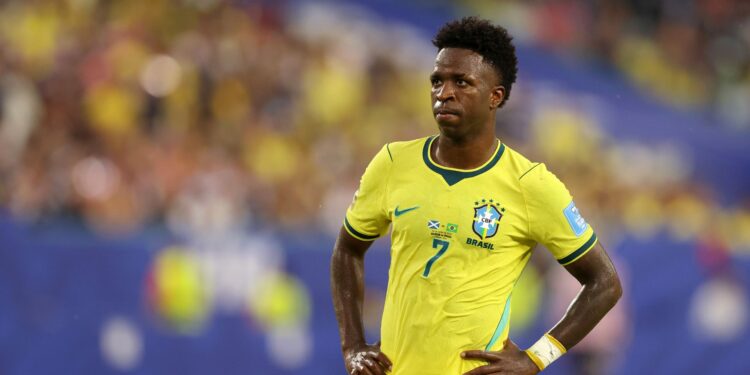 Fifa definiu que o Brasil jogará de amarelo