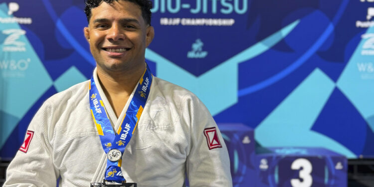 Gialysson Freitas representa o Brasil em palcos internacionais - Foto: Arquivo Pessoal