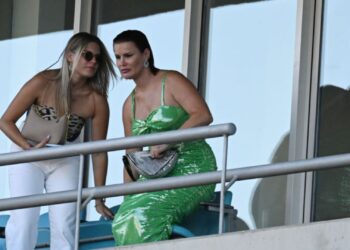 Irmã de Cristiano Ronaldo e amiga em jogo do Al-Nassr