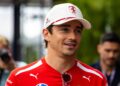 Charles Leclerc liderou o primeiro treino livre desta sexta-feira, 5, do GP de M&ocirc;naco em grande estilo. O piloto da Ferrari marcou 1min13s978.