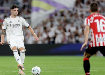 V&iacute;deo revela cicatriz de Valverde ap&oacute;s confus&atilde;o com Tchouam&eacute;ni no Real Madrid