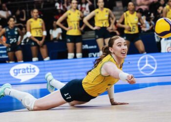 J&uacute;lia Bergmann em jogo do Brasil
