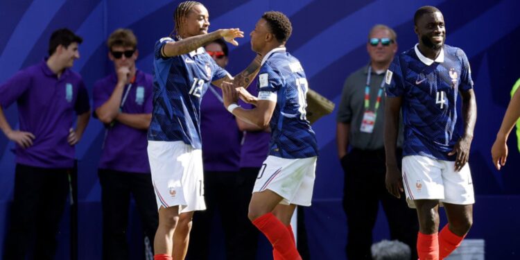 Jogadores da França comemorando na Copa do Mundo