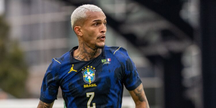 Wesley em ação pela Seleção Brasileira