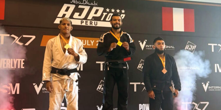 Brasileiros subiram ao pódio em Lima - Foto: Divulgação