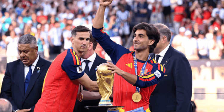 Ferran Torres, marcou o gol da vitória da Espanha por 1 a 0 sobre a Argentina, neste domingo, 19, e se tornou o herói do título mundial.