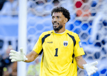 O Colo-Colo anunciou a contrata&ccedil;&atilde;o de Vozinha. Aos 40 anos, o goleiro de Cabo Verde foi uma das sensa&ccedil;&otilde;es da Copa do Mundo de 2026
