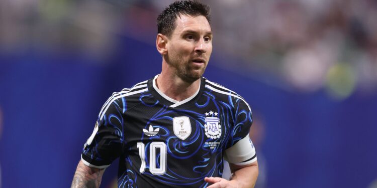 Messi explicou como a Argentina virou sobre a Inglaterra na semifinal da Copa do Mundo