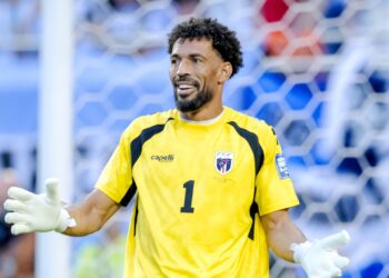 Vozinha, goleiro de Cabo Verde, recebe novo contrato ap&oacute;s destaque na Copa do Mundo