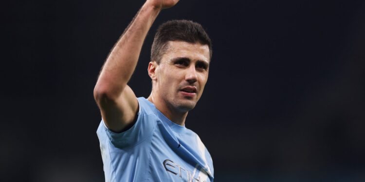 Rodri pode deixar o Manchester City após oferta do Real Madrid pelo volante espanhol