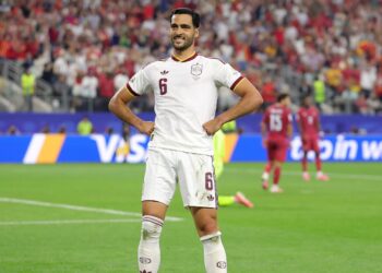 Espanha vence Portugal com gol de Merino nos acréscimos