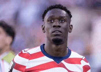 Balogun, principal atacante da seleção dos Estados Unidos, virou o centro de uma das maiores polêmicas da Copa do Mundo.