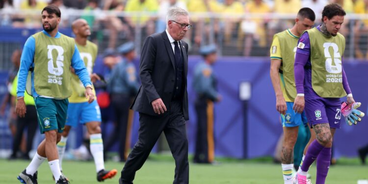 Ancelotti inicia o planejamento da Seleção Brasileira para o ciclo da Copa do Mundo de 2030