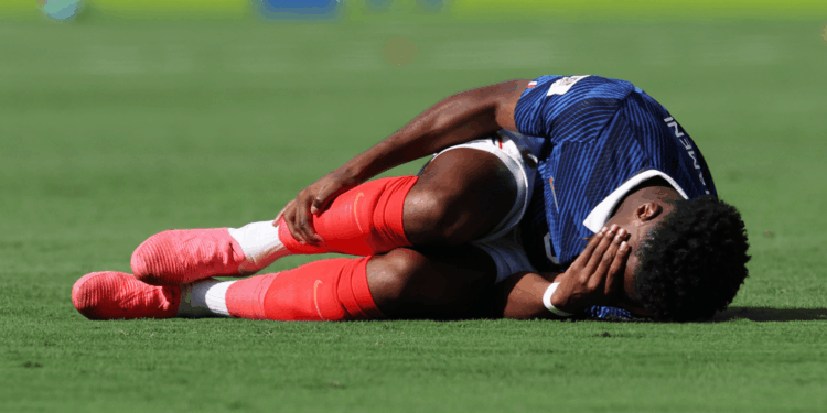 Tchouaméni segue em recuperação de uma lesão muscular e pode desfalcar a Seleção da França no confronto contra o Marrocos.