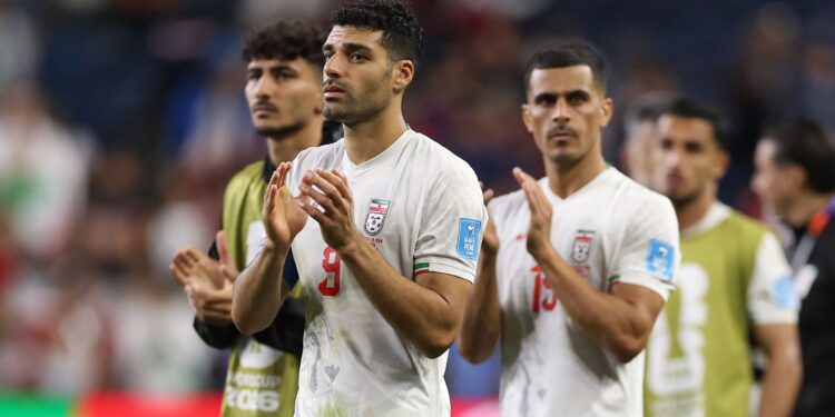 rã provocou os Estados Unidos nas redes sociais após a eliminação americana para a Bélgica