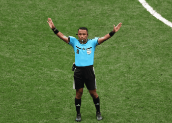 Ivan Barton será o árbitro do confronto da semifinal da Copa do Mundo entre França e Espanha, marcado para esta terça-feira, 14.