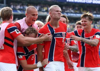 Haaland lidera a Noruega no duelo contra a Inglaterra pelas quartas de final da Copa do Mundo