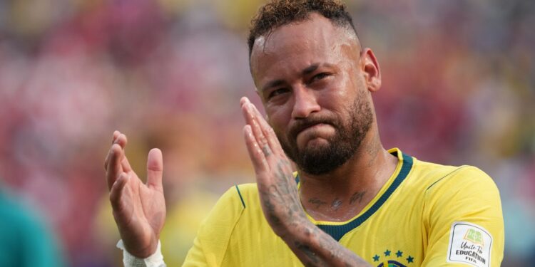 Neymar reage a vídeo sobre a Copa do Mundo de 2030