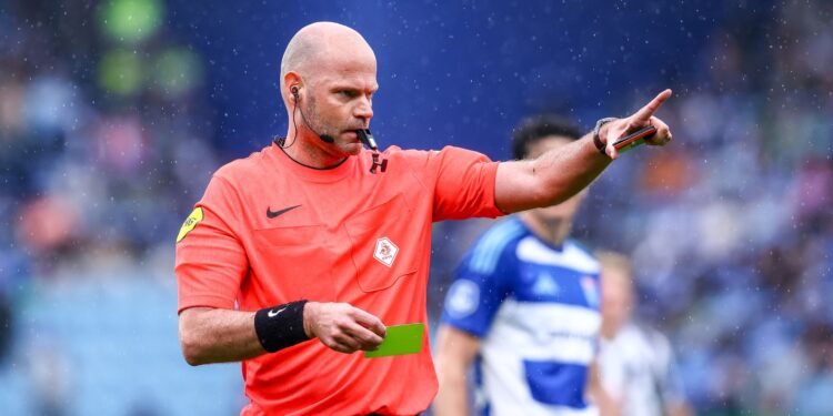 Rob Dieperink foi retirado da lista da Copa do Mundo de 2026 antes de morrer, aos 38 anos